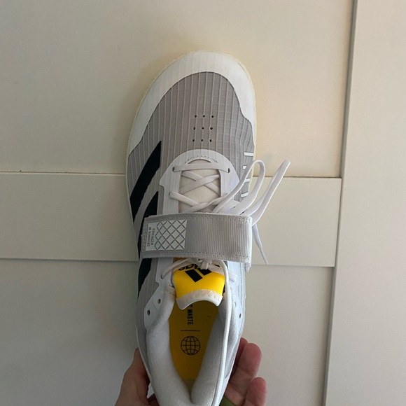 Adidas “The Total” weightlifting shoe, Mens 8 - Picture 3 of 5